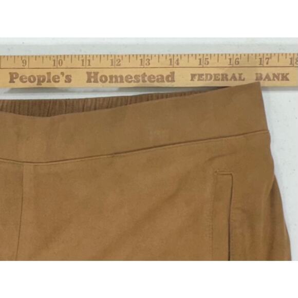 Chicos Faux Suede Wide Crop‎ Pants Size 1.5 Medium 10 (33x21) Brown High Rise - Picture 8 of 10